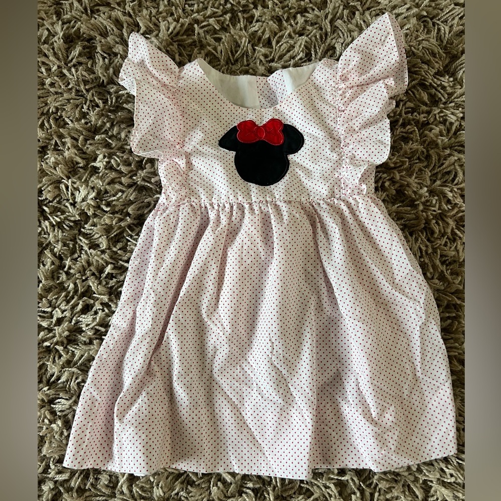 Worn once! 2t • dressie Jessie smocking • 2t Minnie Mouse dress • Disney trip